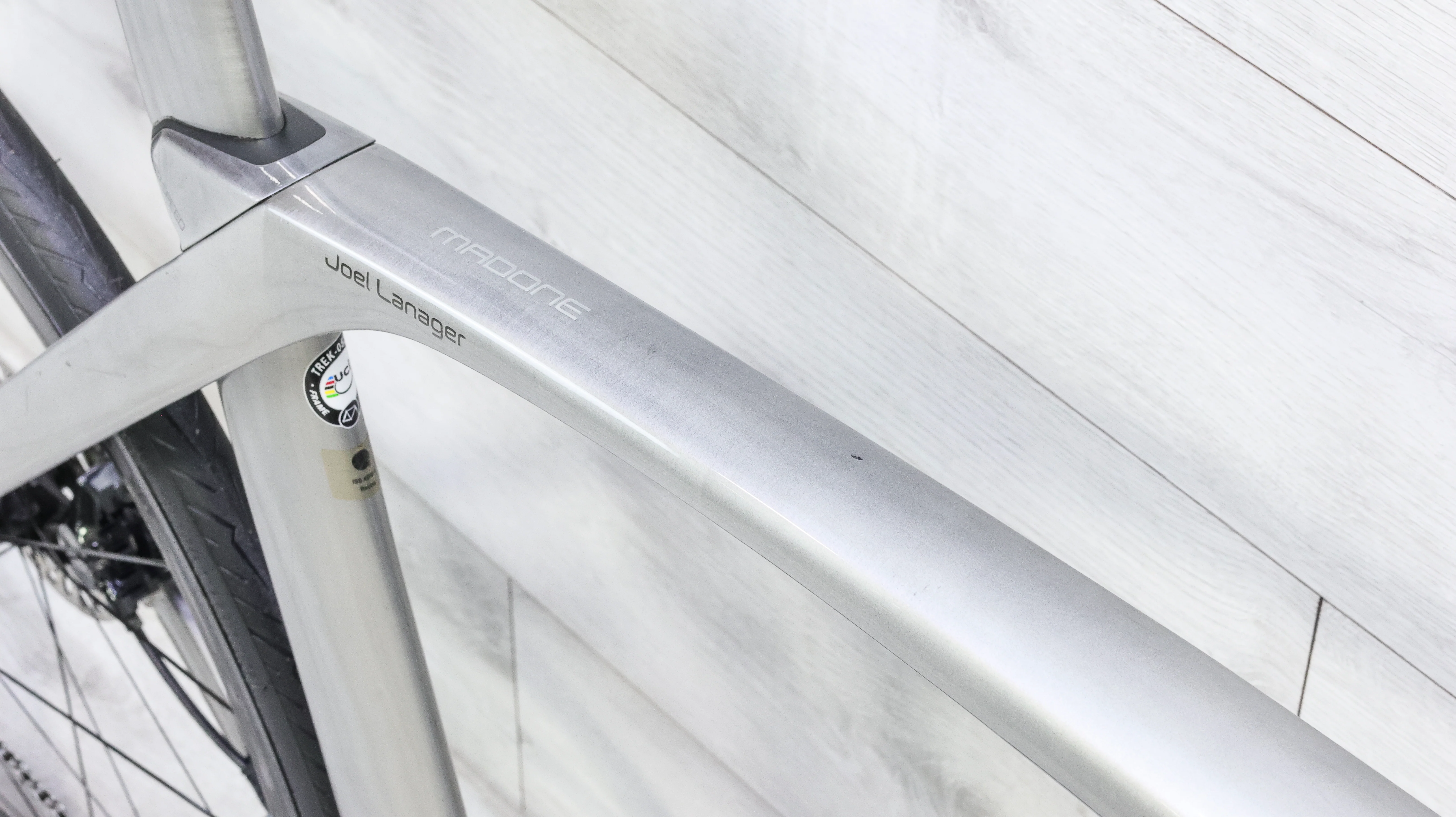Trek Madone SLR Disc Dura-Ace Di2 Road Bike - 2019, 56cm - Image 20