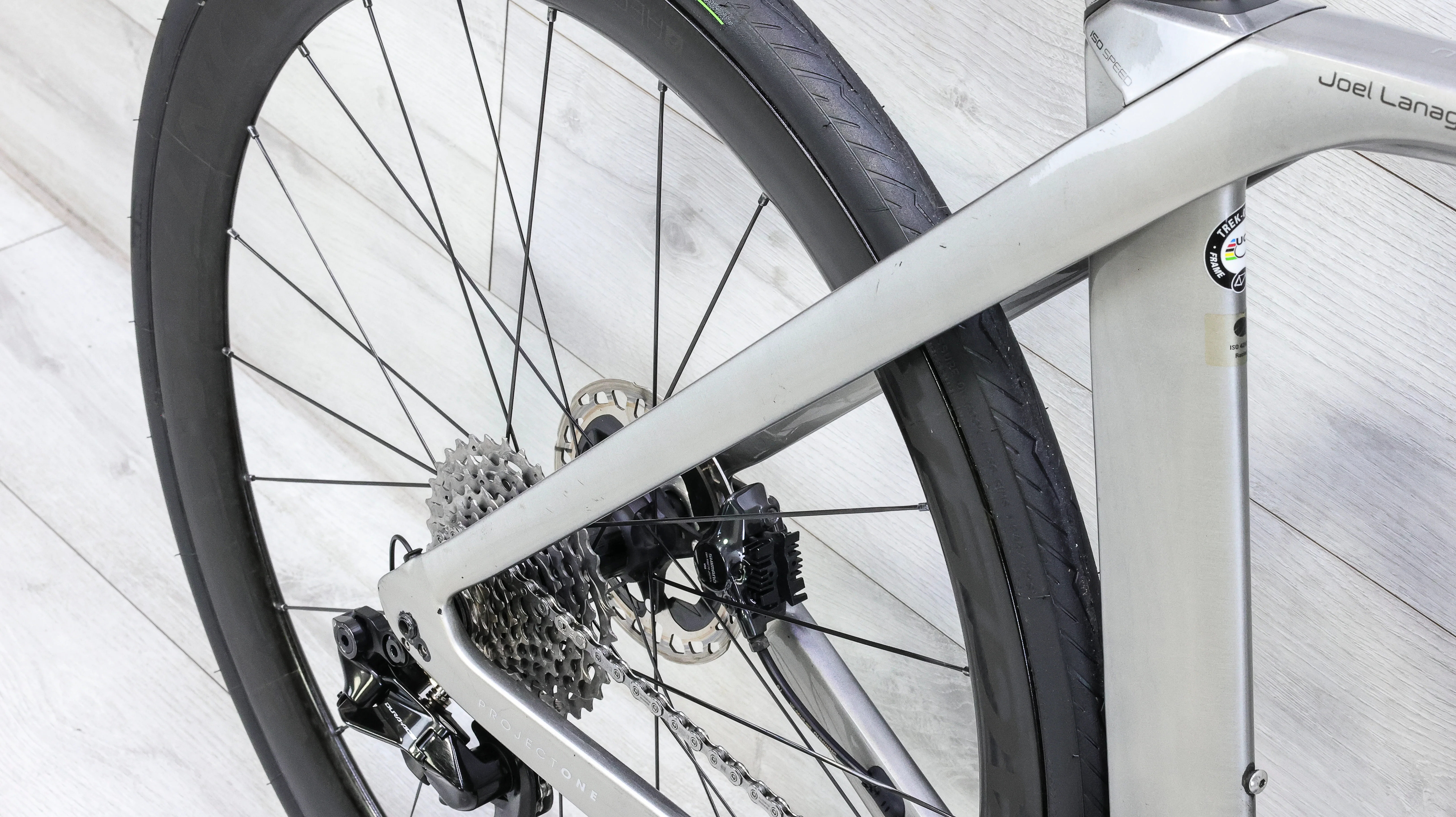 Trek Madone SLR Disc Dura-Ace Di2 Road Bike - 2019, 56cm - Image 21