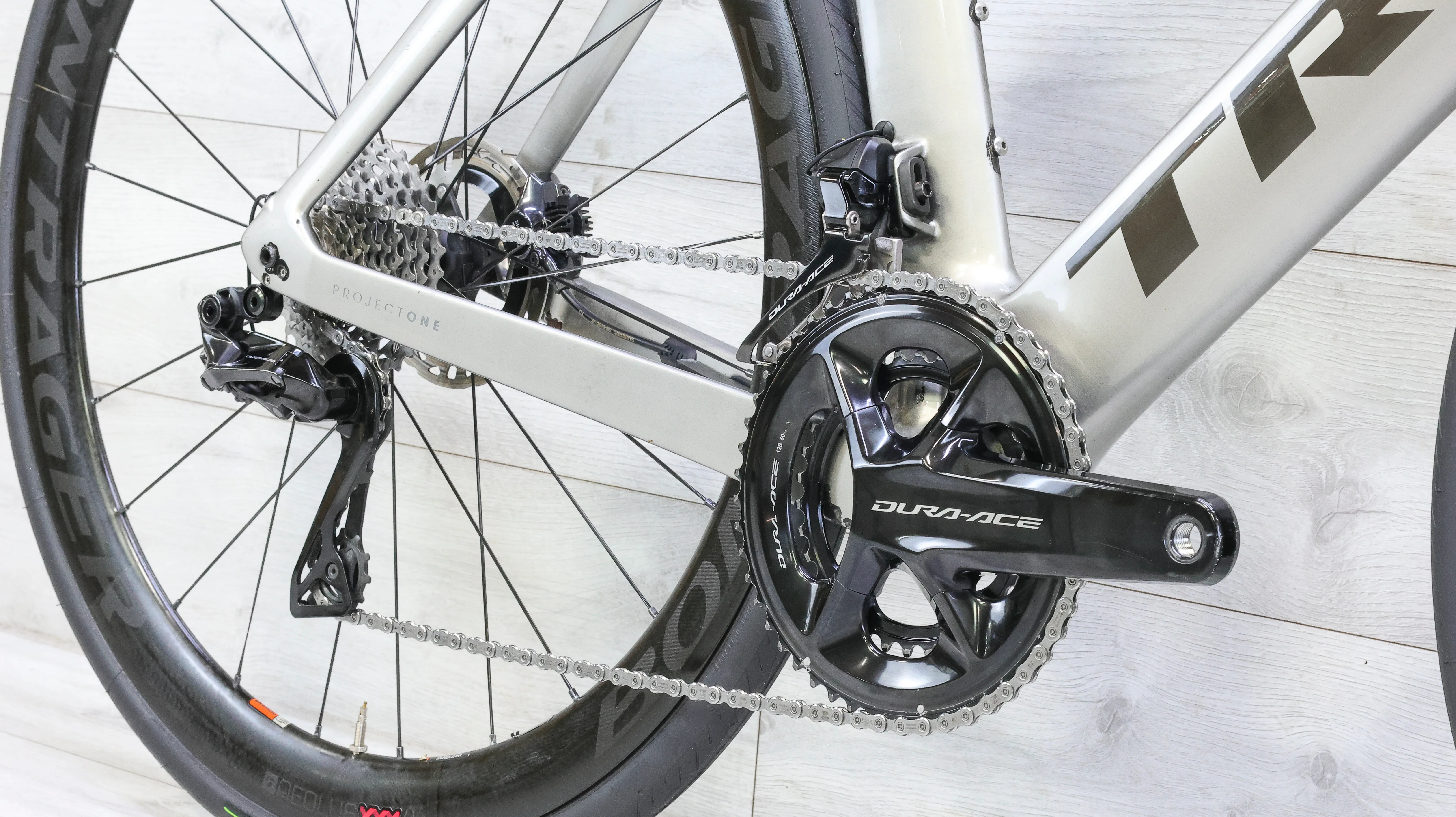 Trek Madone SLR Disc Dura-Ace Di2 Road Bike - 2019, 56cm - Image 6