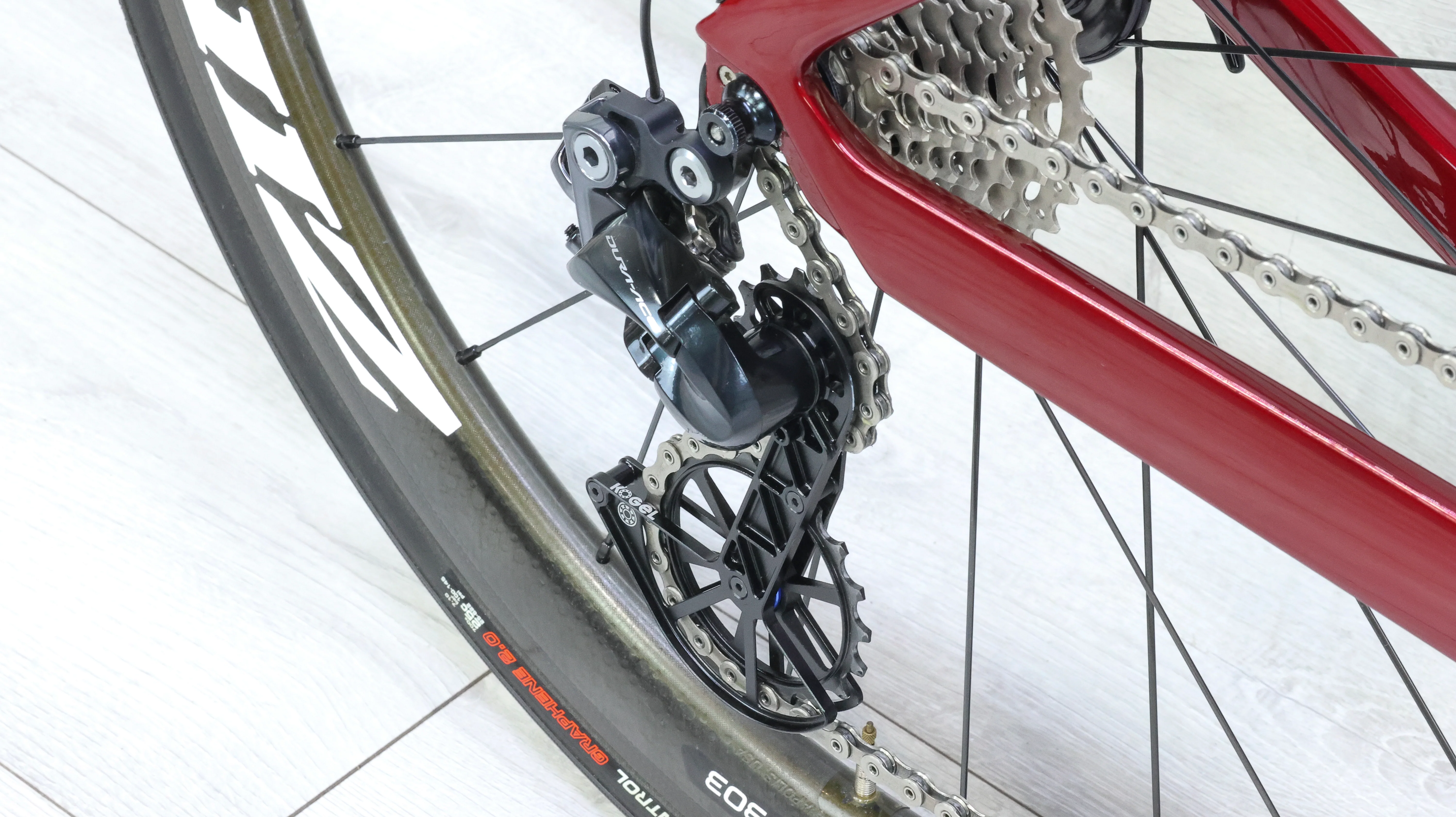 Trek Madone SLR Dura-Ace Di2 Road Bike - 2019, 54cm - Image 15