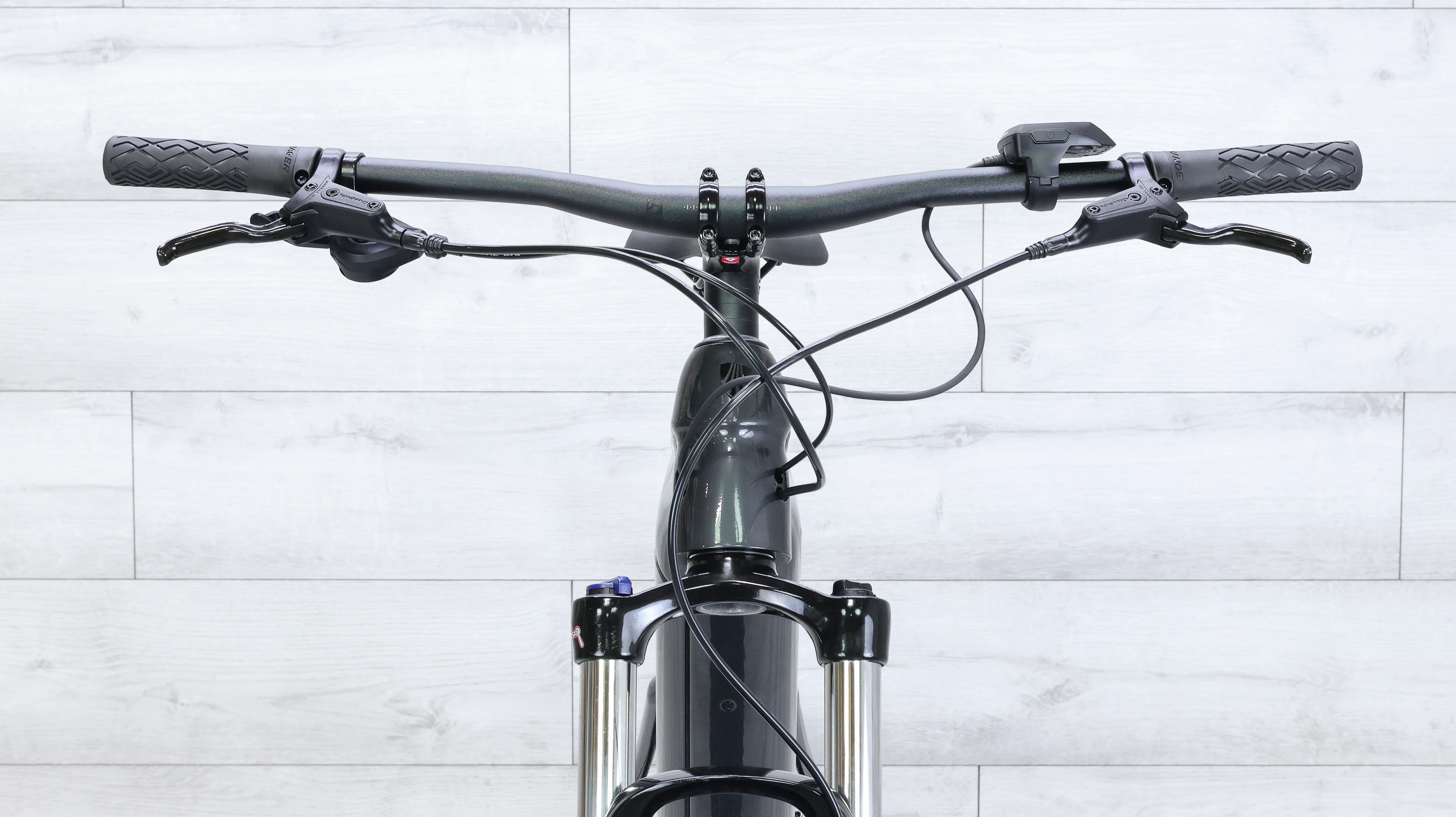 Trek Powerfly 4 Mountain E-Bike - 2022, Medium - Image 10