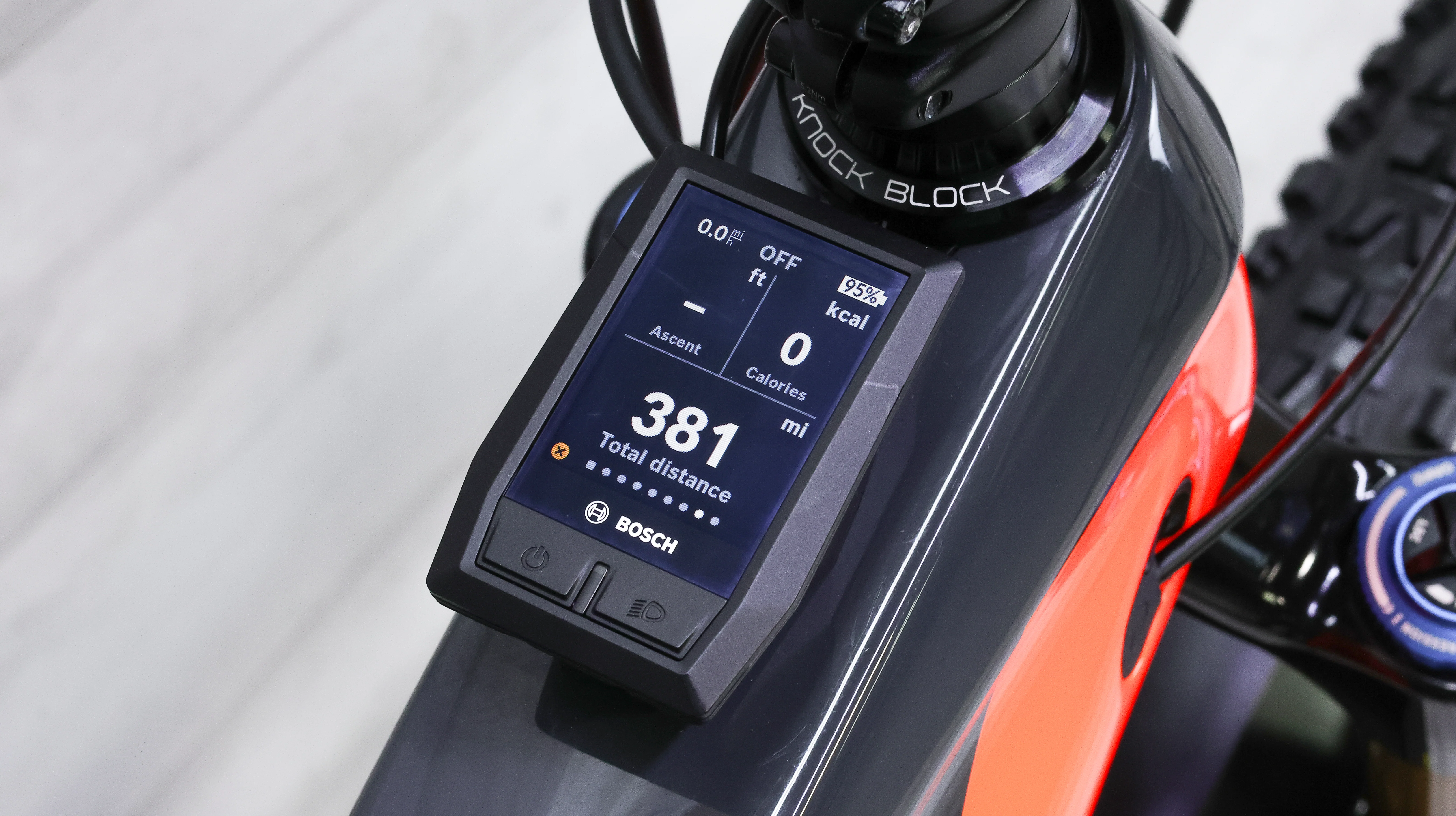 Trek Rail 9.8 XT Mountain E-Bike - 2021, Medium - Image 14