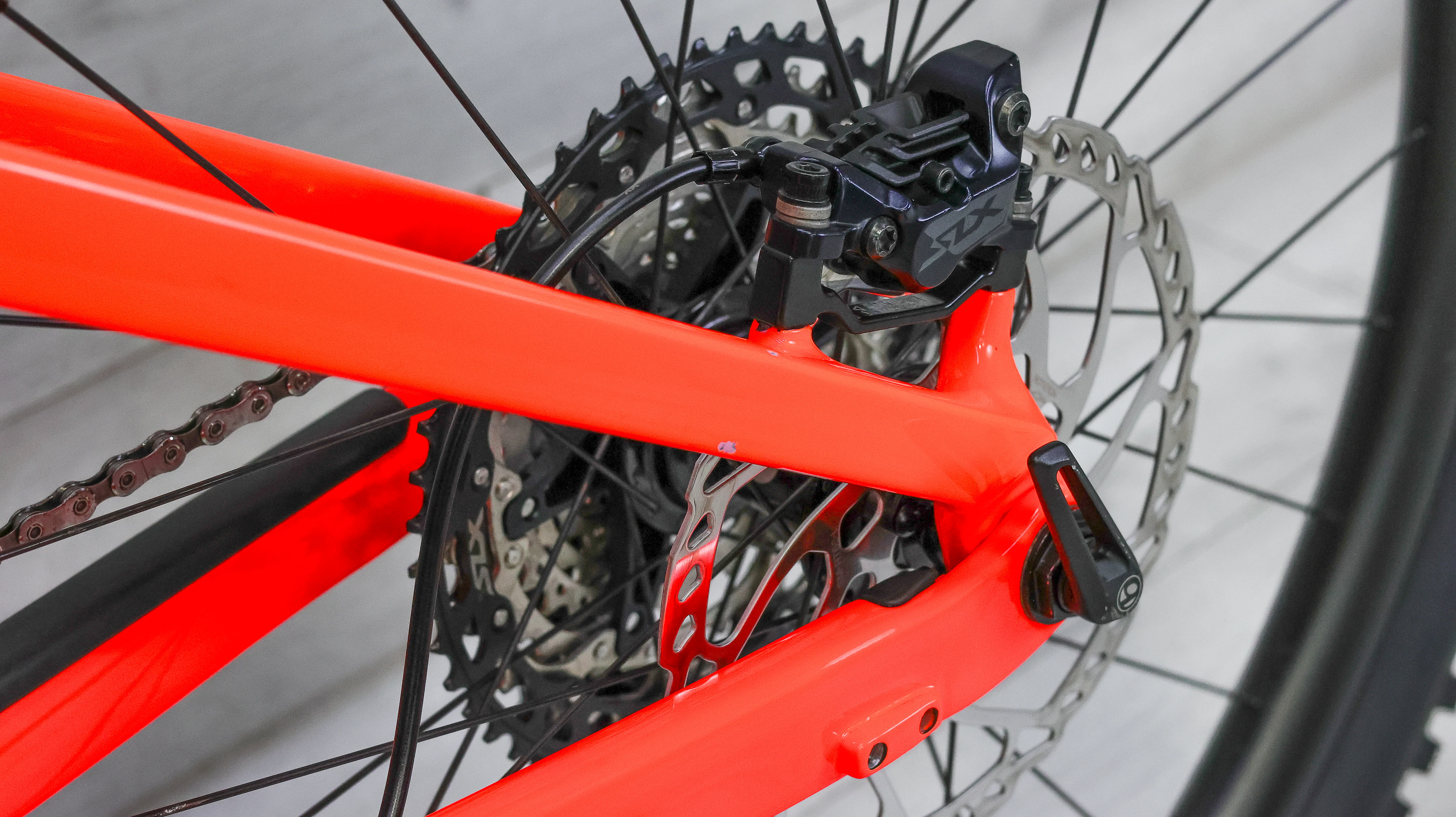 Trek Rail 9.8 XT Mountain E-Bike - 2021, Medium - Image 17