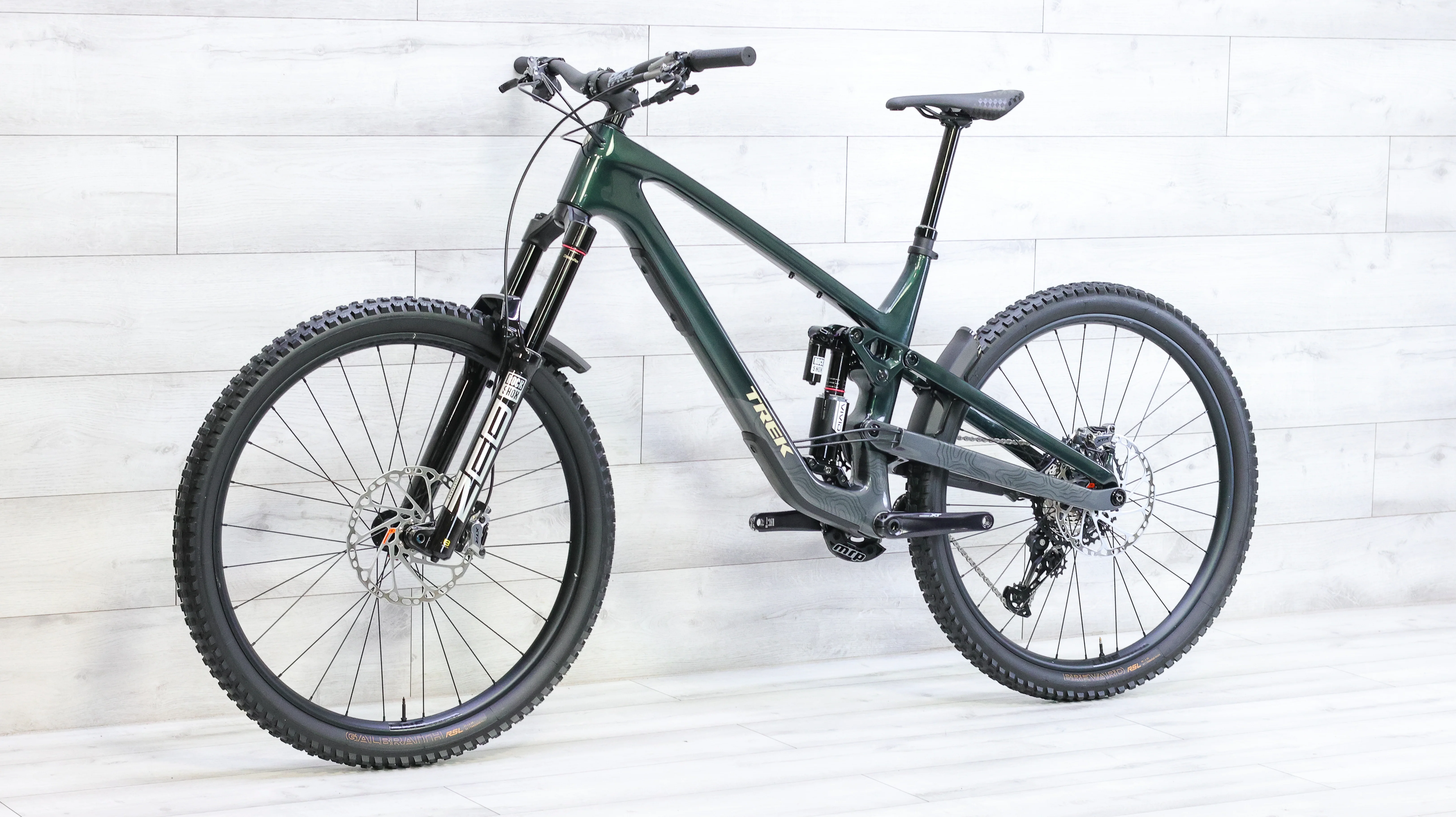 Trek Slash 9.8 XT Gen 6 Mountain Bike - 2024, X-Large - Image 4