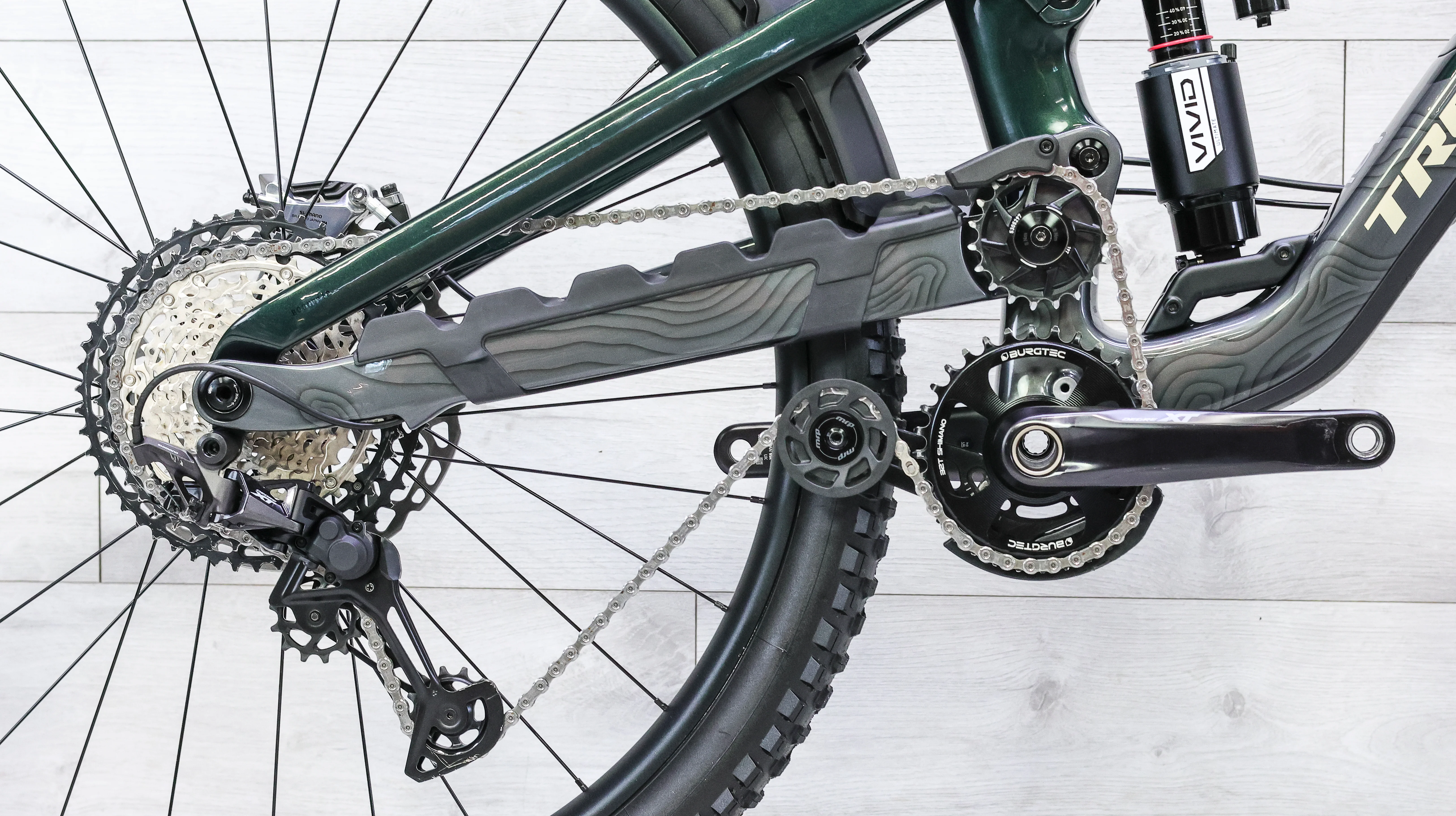 Trek Slash 9.8 XT Gen 6 Mountain Bike - 2024, X-Large - Image 5
