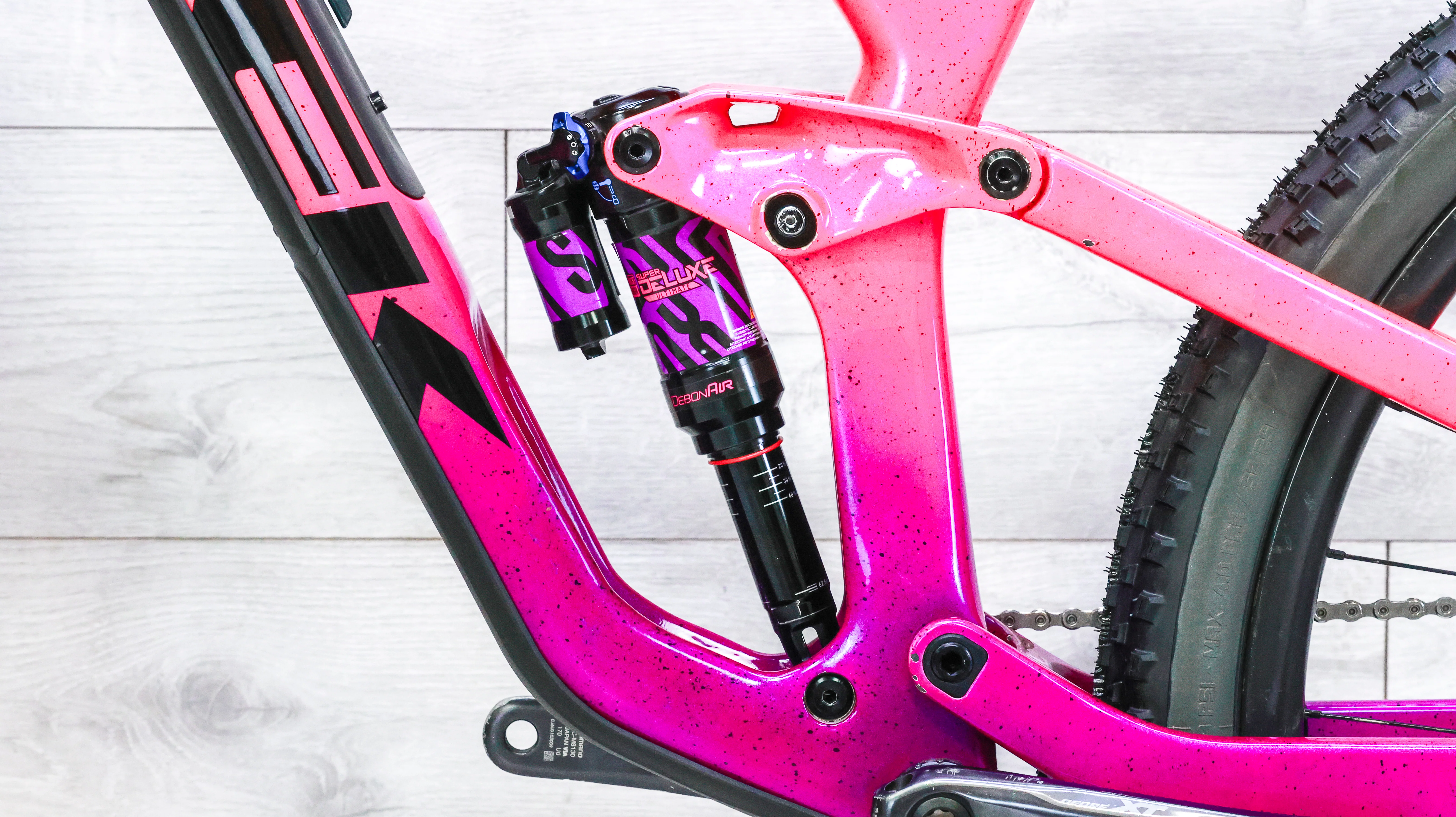 Trek Slash 9.8 XT Project One Mountain Bike - 2023, Medium - Image 11