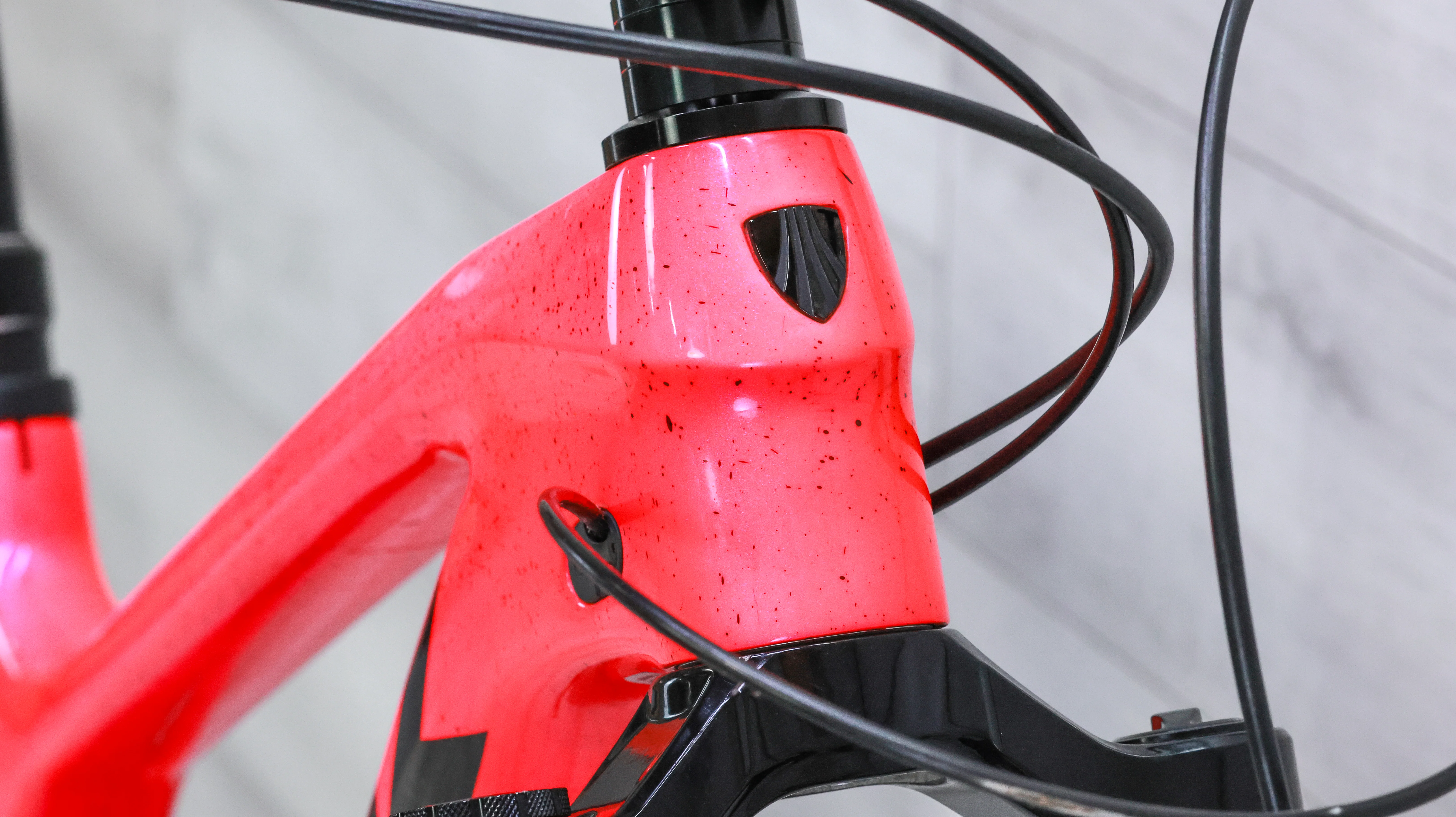 Trek Slash 9.8 XT Project One Mountain Bike - 2023, Medium - Image 16