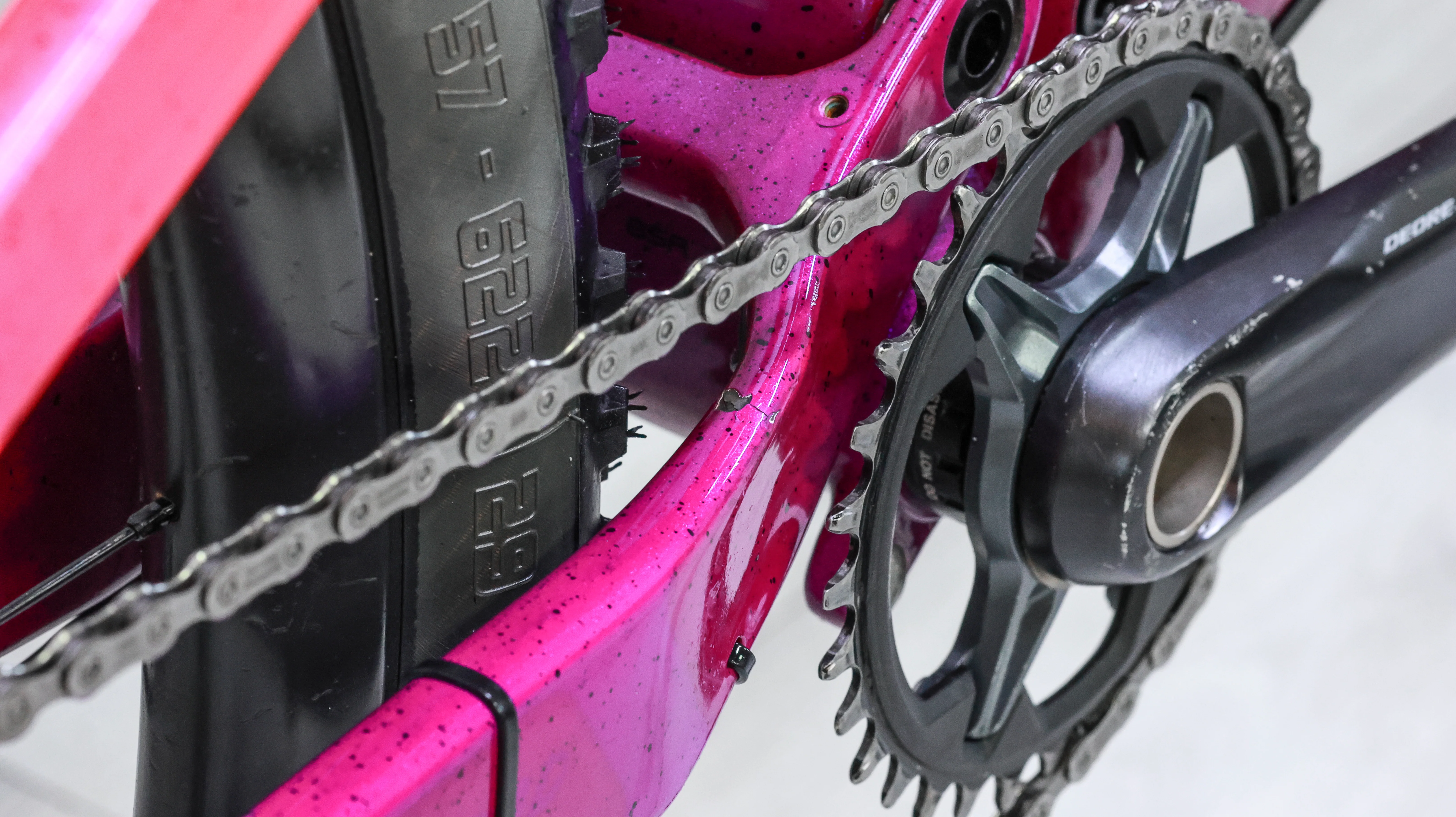 Trek Slash 9.8 XT Project One Mountain Bike - 2023, Medium - Image 18
