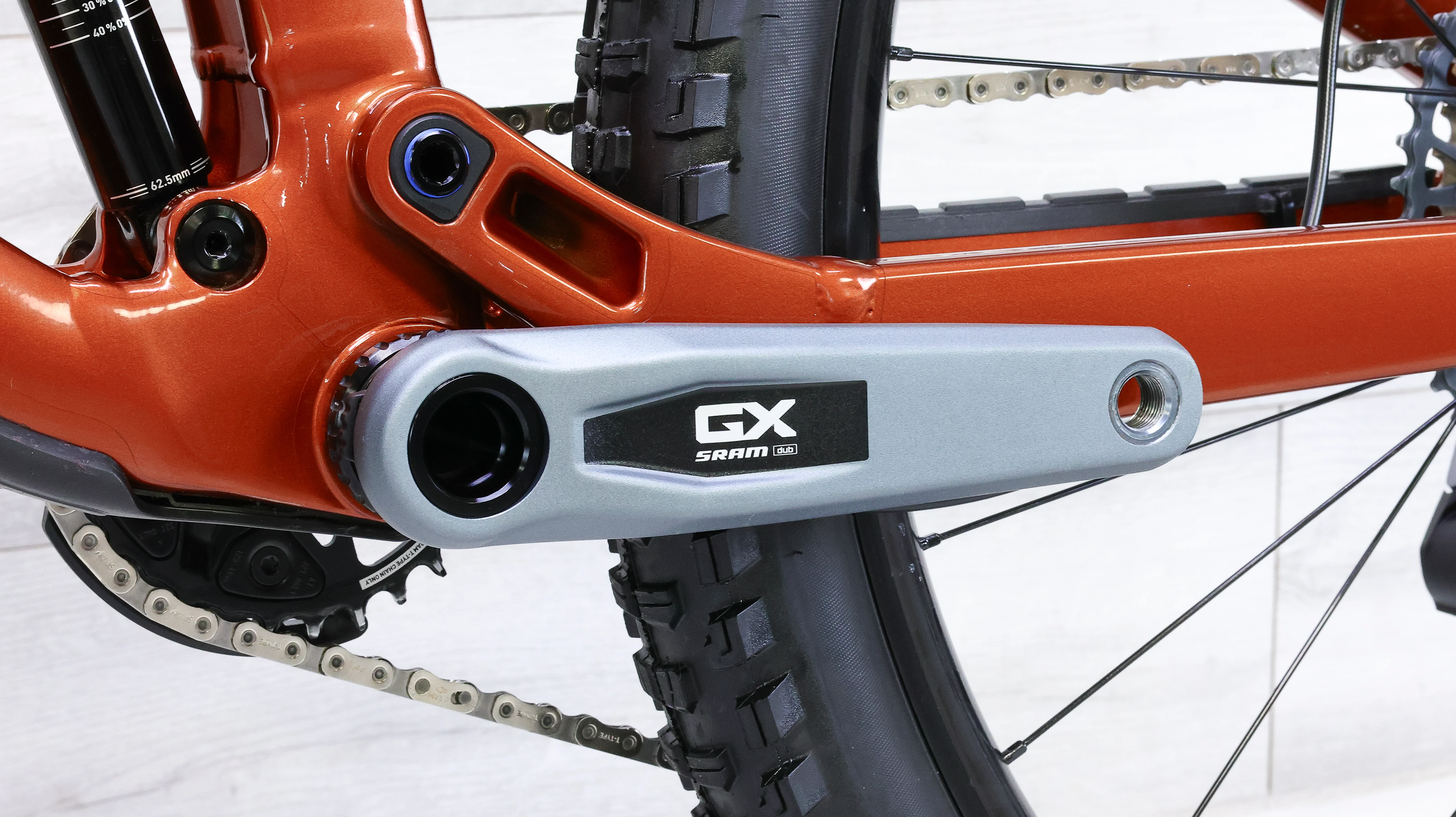 Trek Slash GX AXS T-Type Gen 5 Mountain Bike - 2023, Medium - Image 7