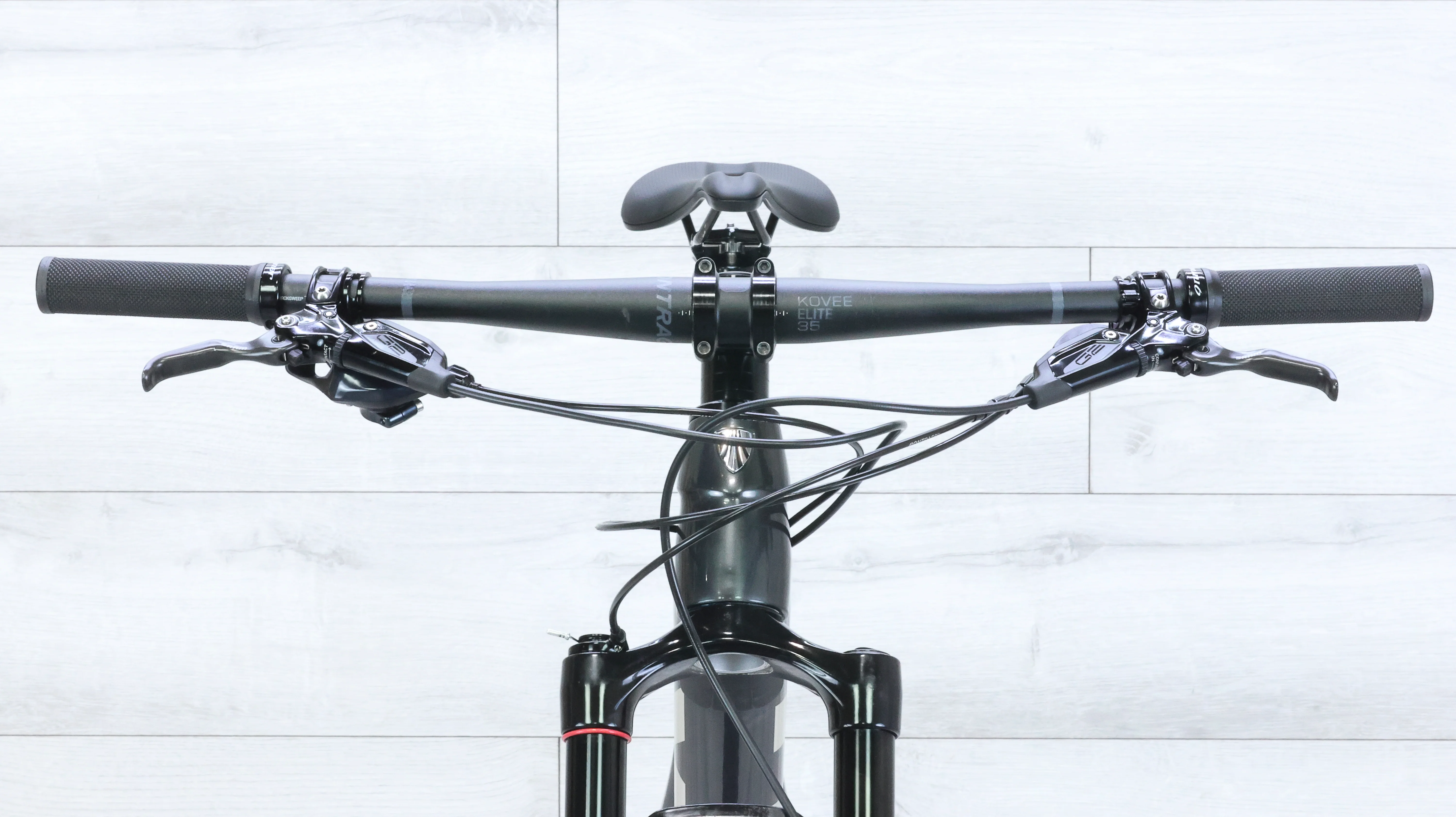 Trek Supercaliber 9.7 SRAM X01 Eagle Mountain Bike - 2023, X-Large - Image 12