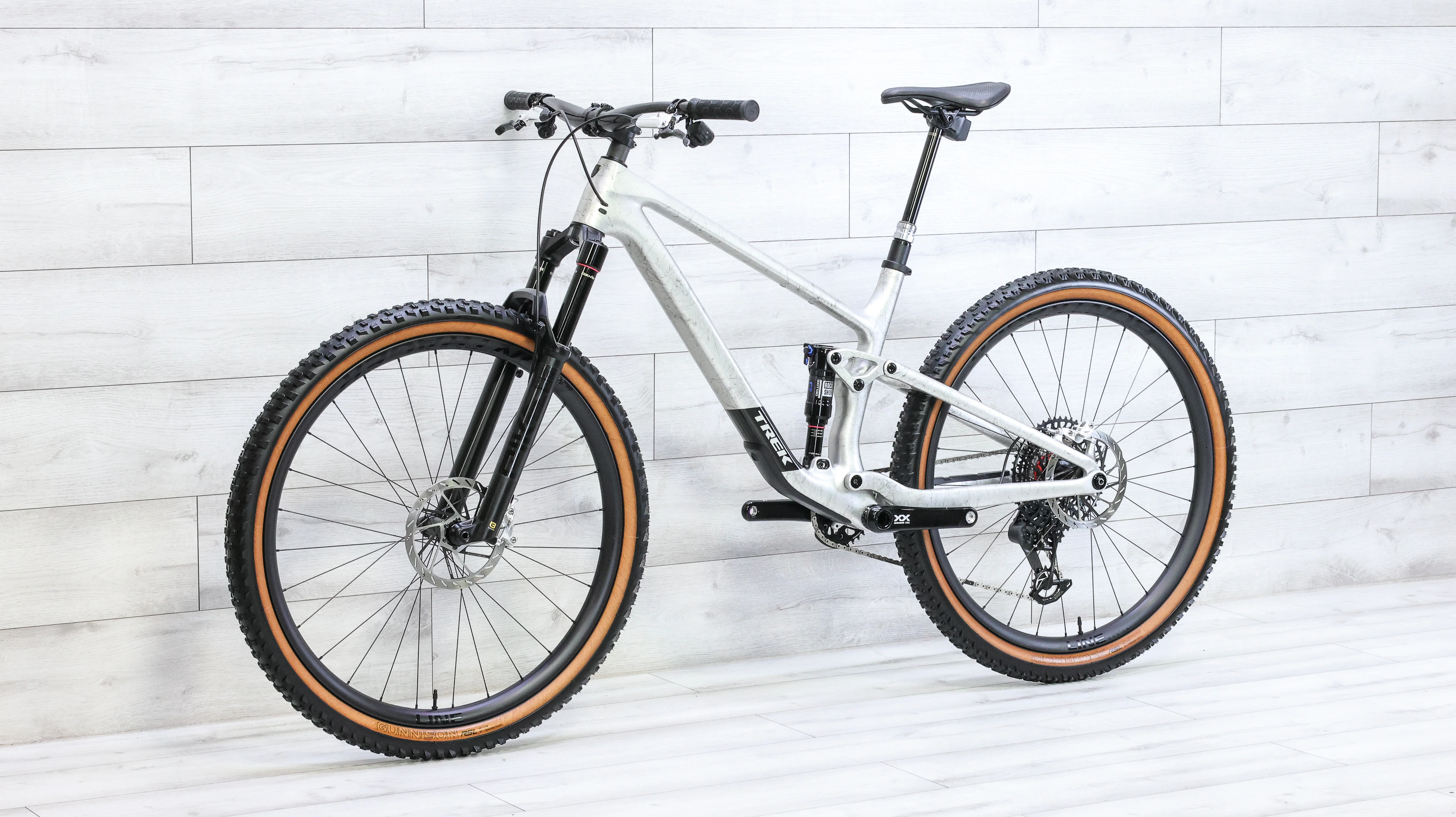 Trek Top Fuel 9.9 XX AXS Gen 4 Mountain Bike - 2025, Large - Image 4