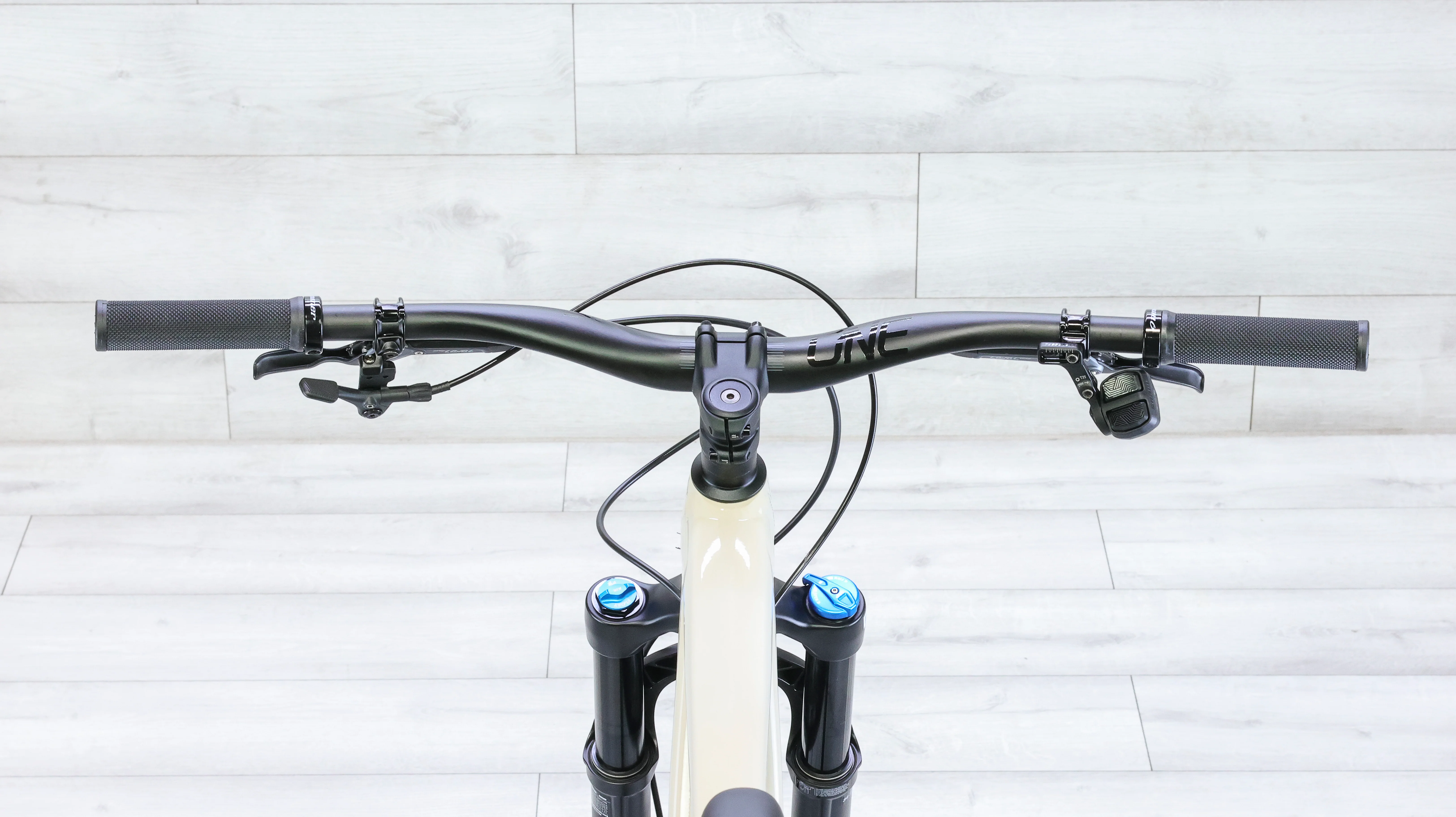 Trek Top Fuel 9 Gen 4 Mountain Bike - 2025, Large - Image 13