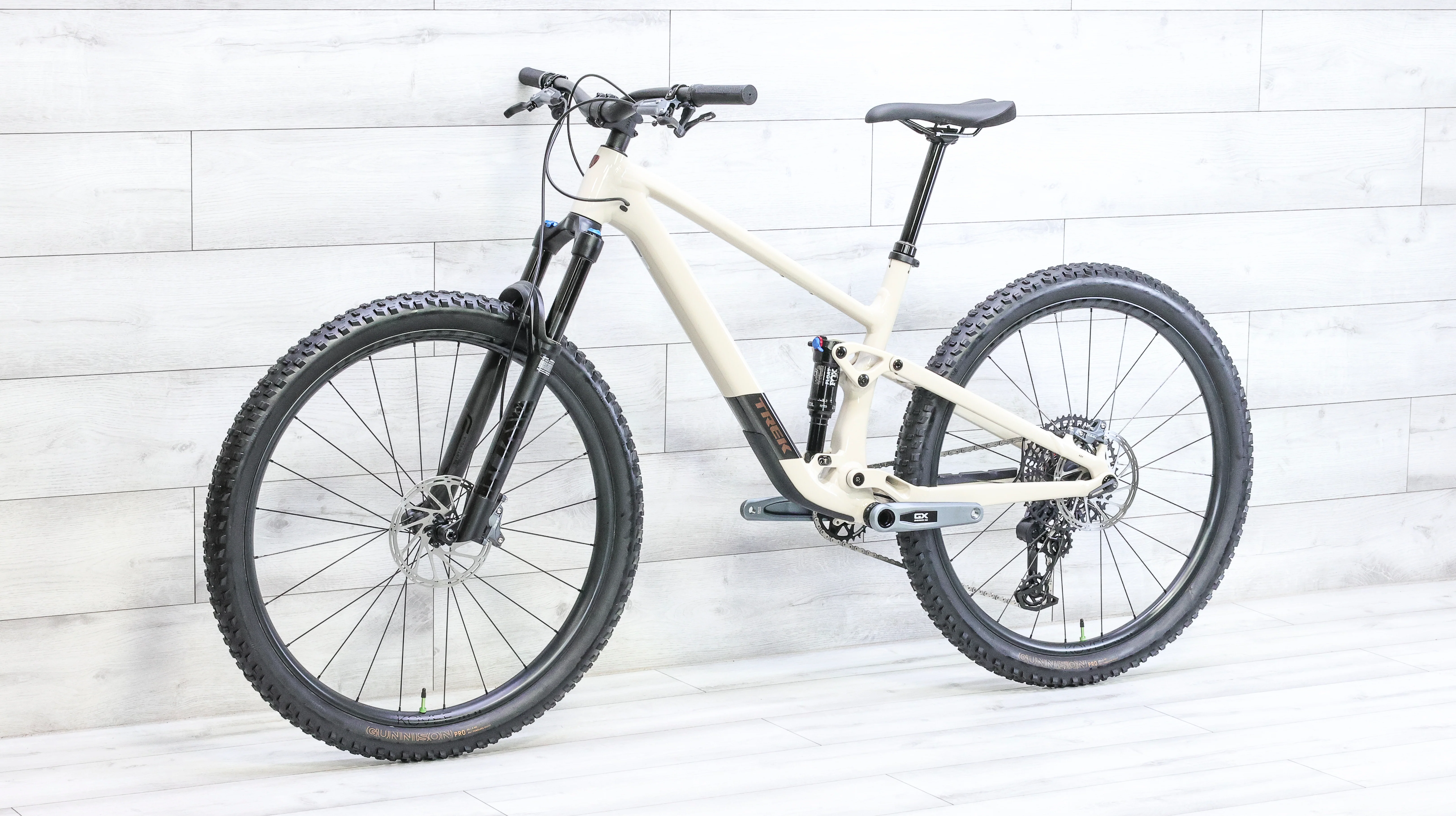 Trek Top Fuel 9 Gen 4 Mountain Bike - 2025, Large - Image 4