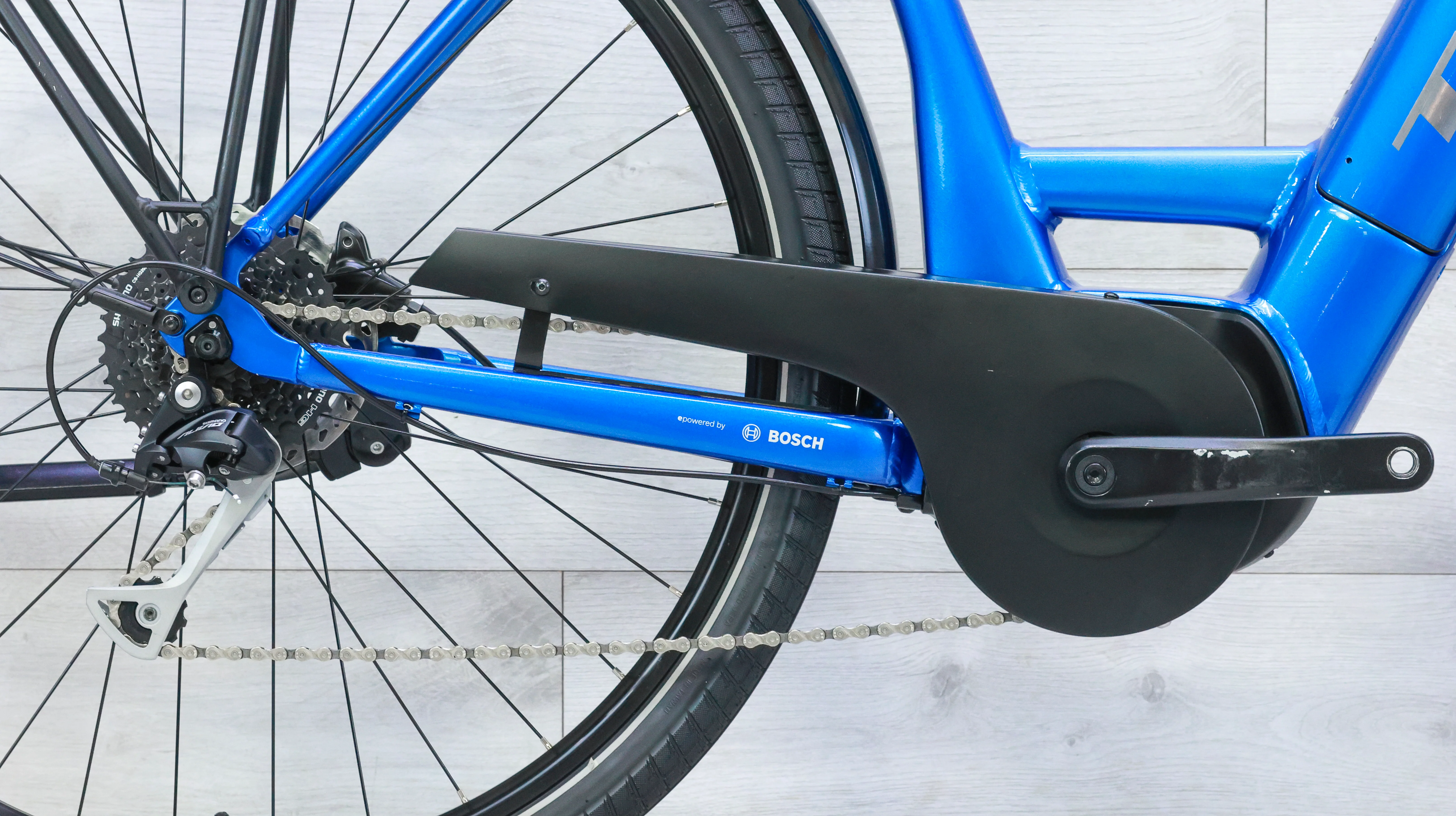 Trek Verve+ 3 Lowstep Gen 2 Commuter E-Bike - 2022, Large - Image 5