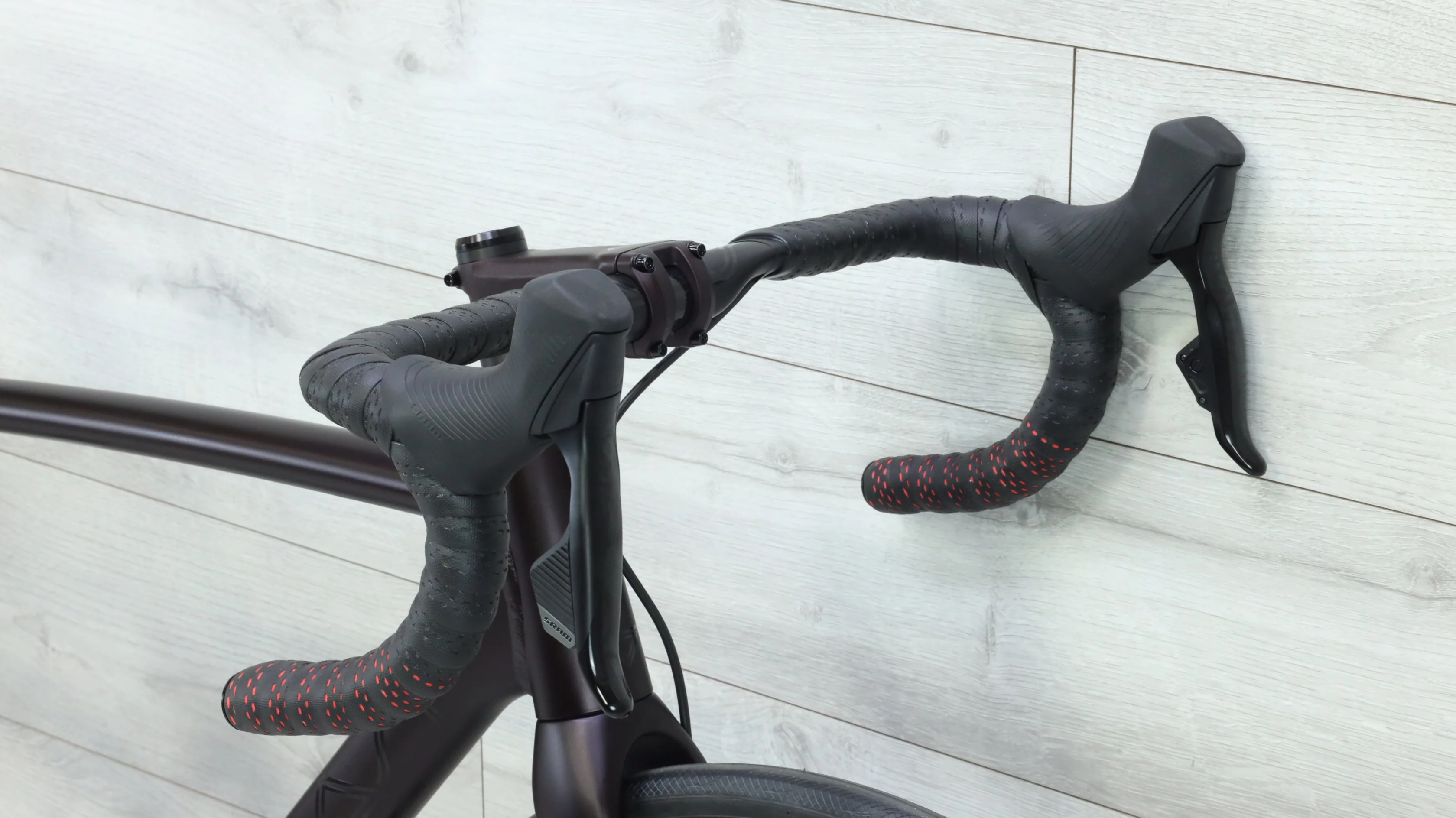 VAAST R/1 Rival eTap AXS 700c Road Bike - Image 7