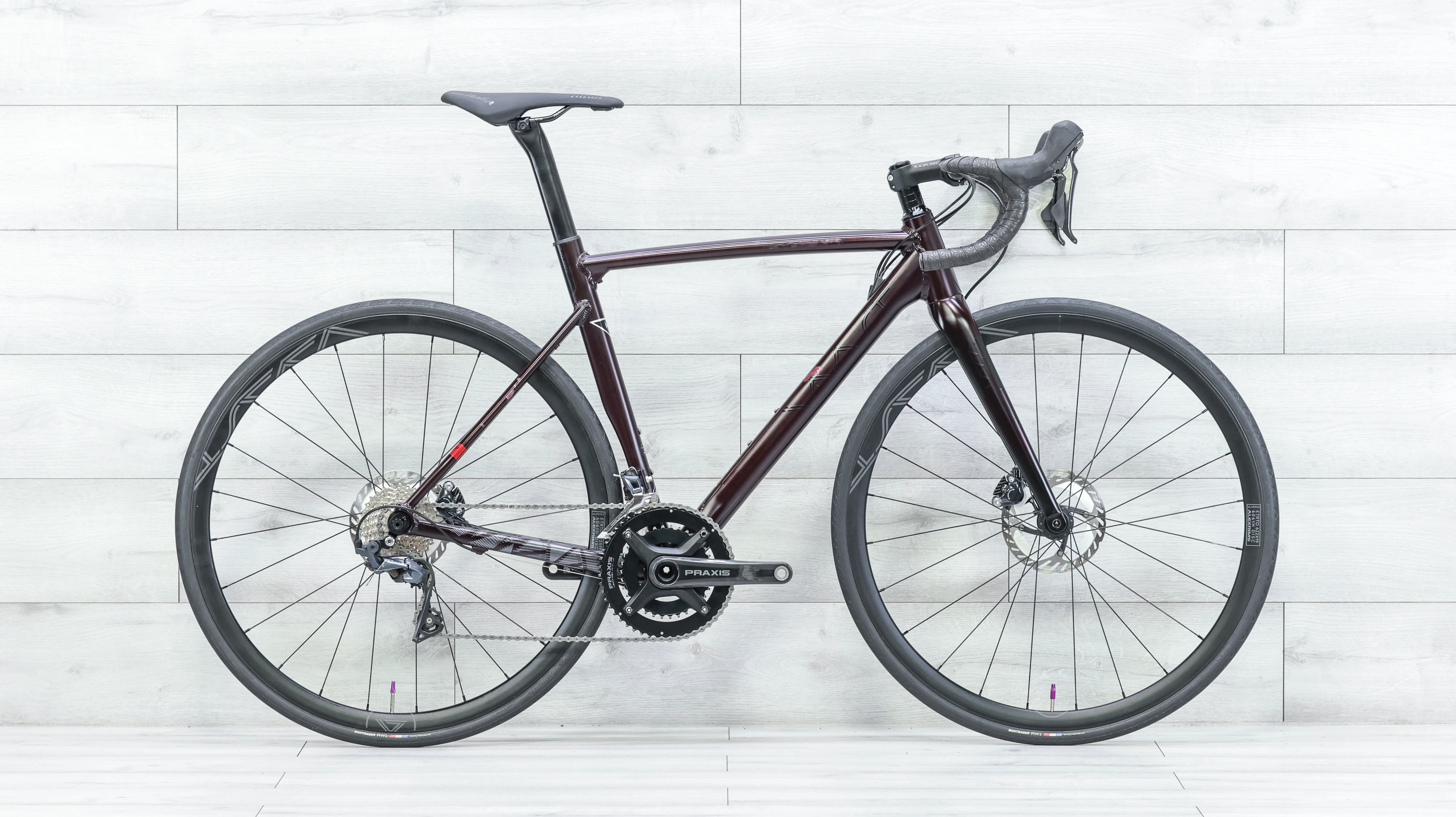 Vaast R/1 Ultegra Road Bike - 2024, Medium
