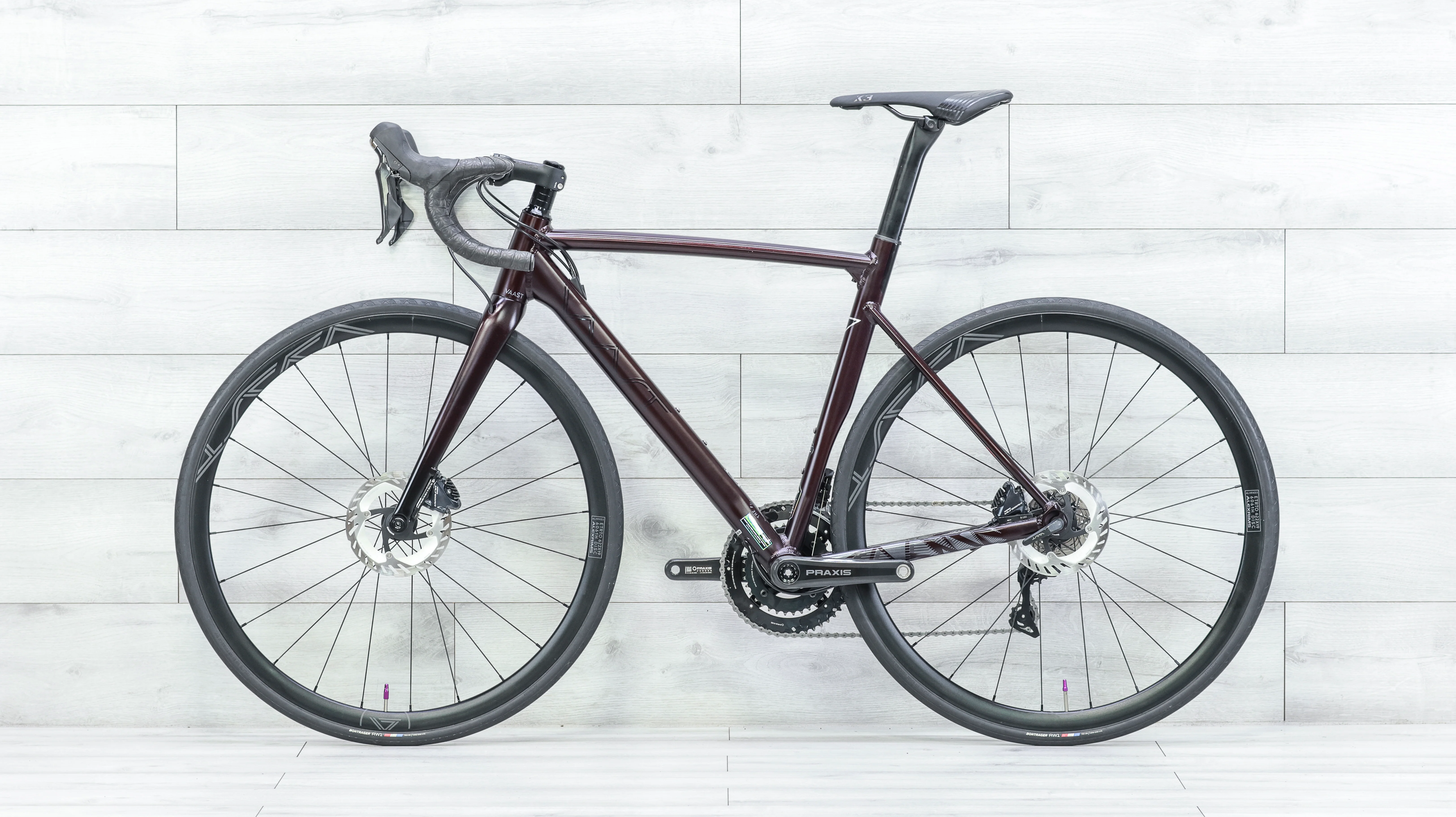 Vaast R/1 Ultegra Road Bike - 2024, Medium - Image 2