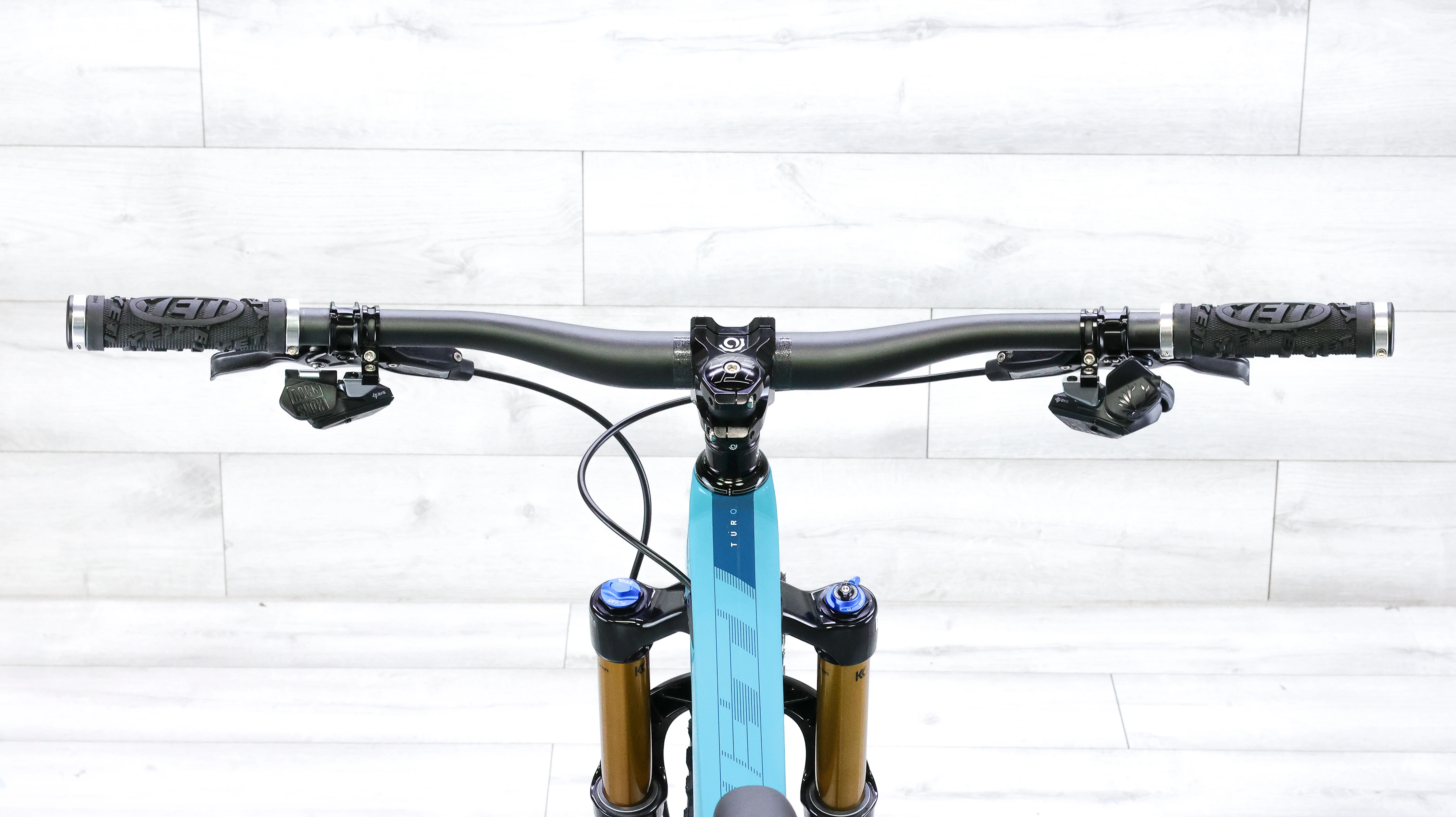 Yeti ARC T4 XX1 AXS Mountain Bike - 2022, Medium - Image 11