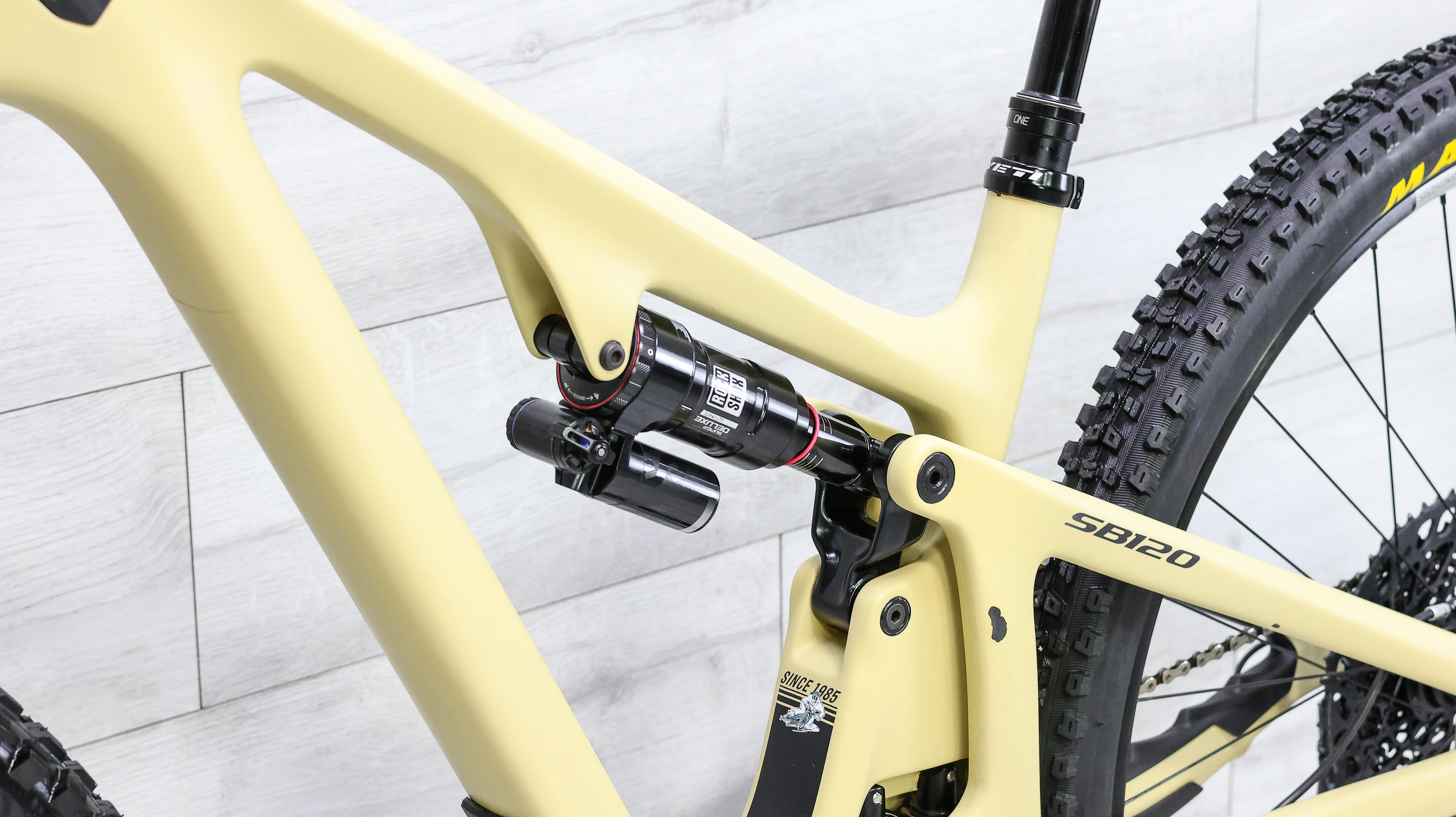 Yeti SB120 C-Series LR C2 Mountain Bike - 2025, Medium - Image 11