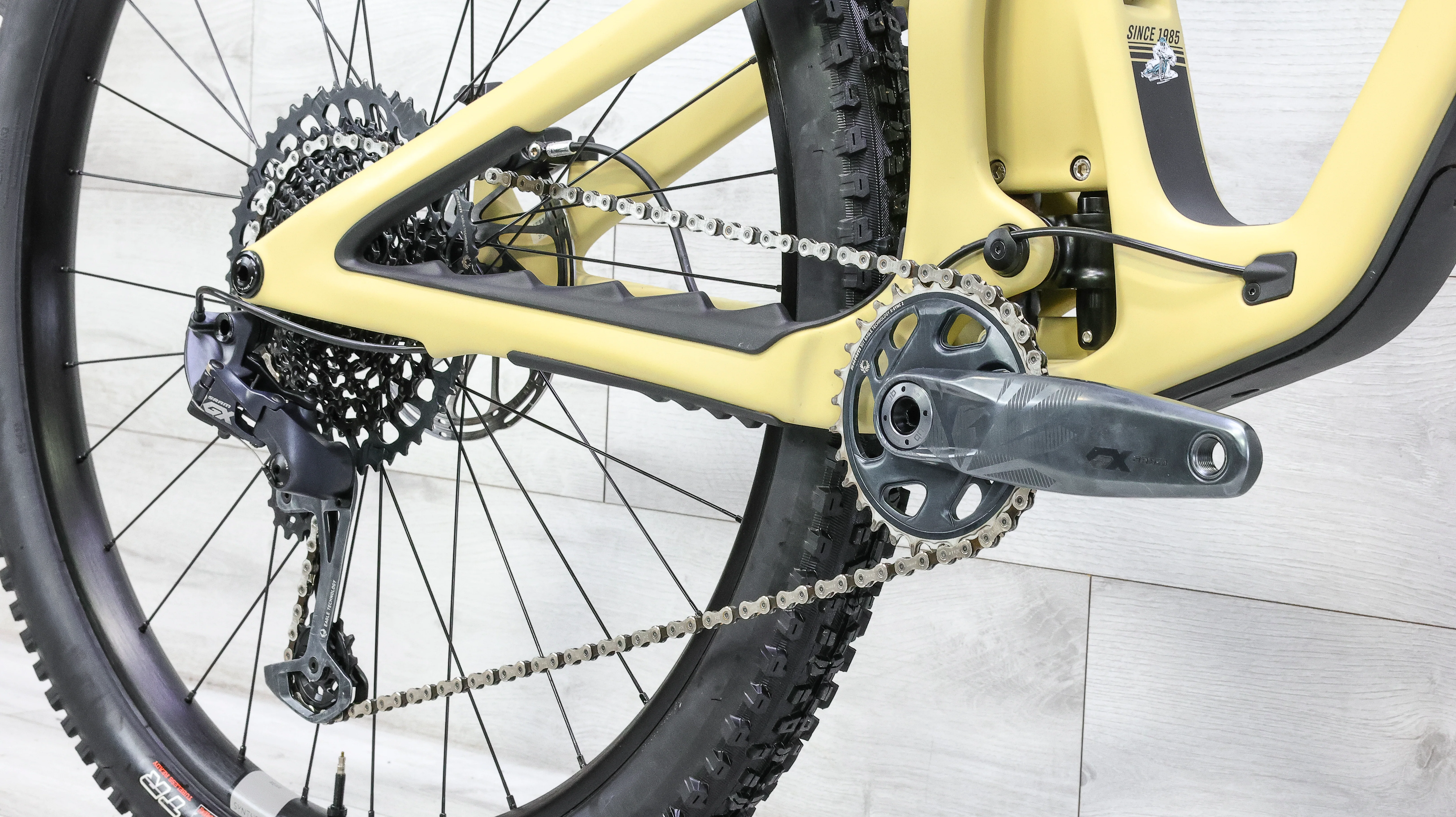 Yeti SB120 C-Series LR C2 Mountain Bike - 2025, Medium - Image 6