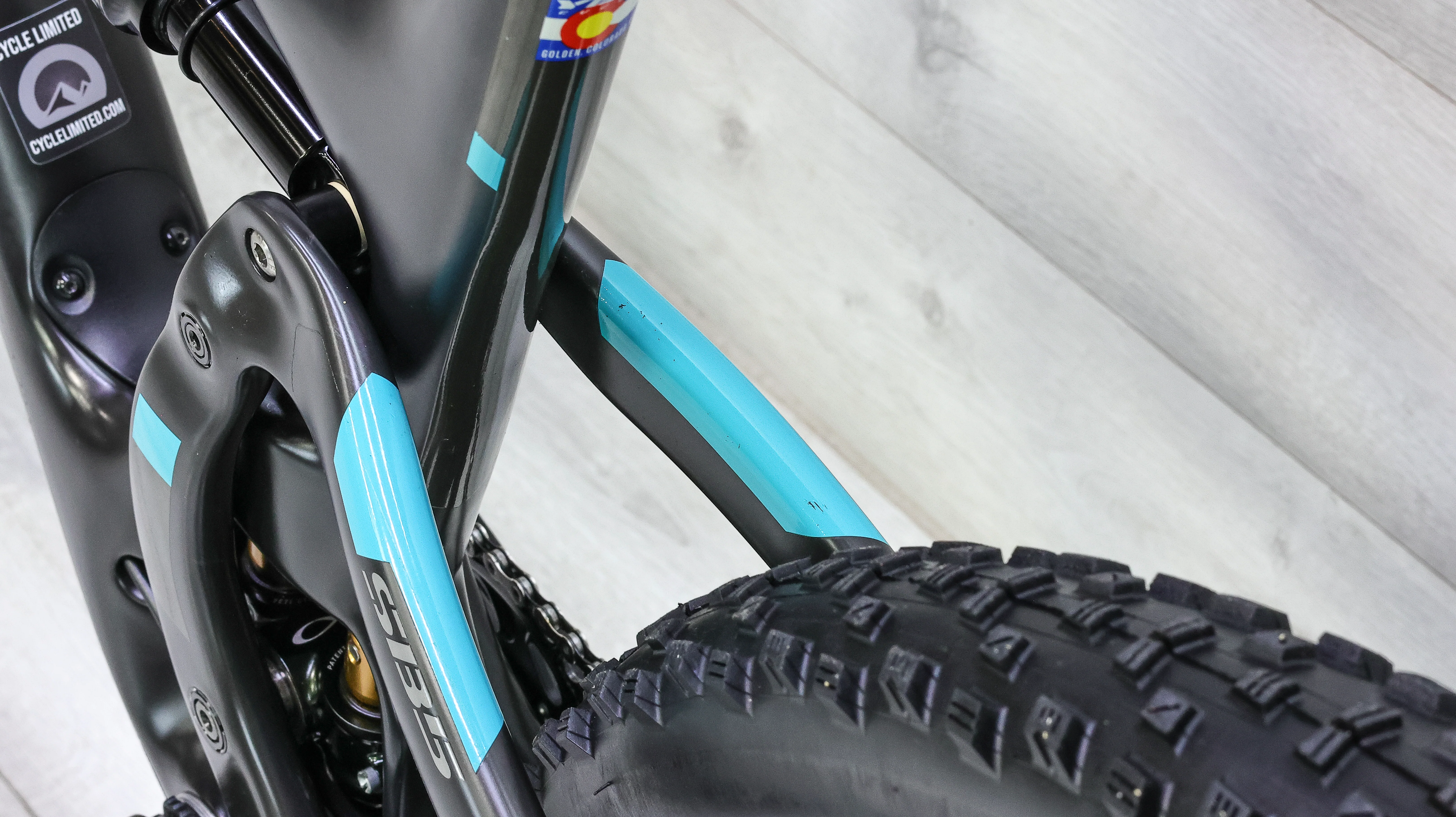 Yeti SB5 Mountain Bike - 2018, Medium - Image 19