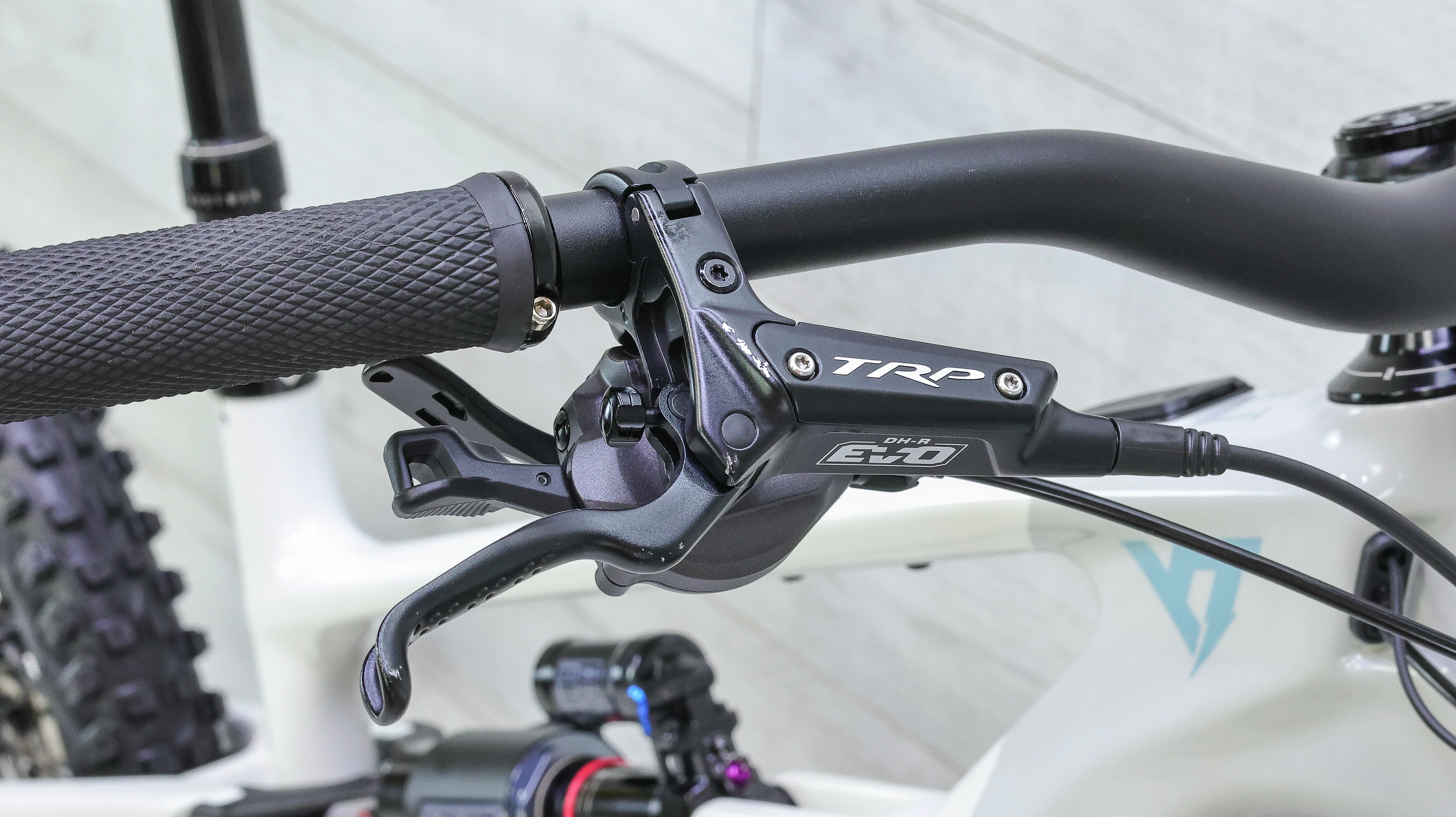 YT Decoy SN CORE 2 MX Mountain E-Bike - 2024, Large - Image 16