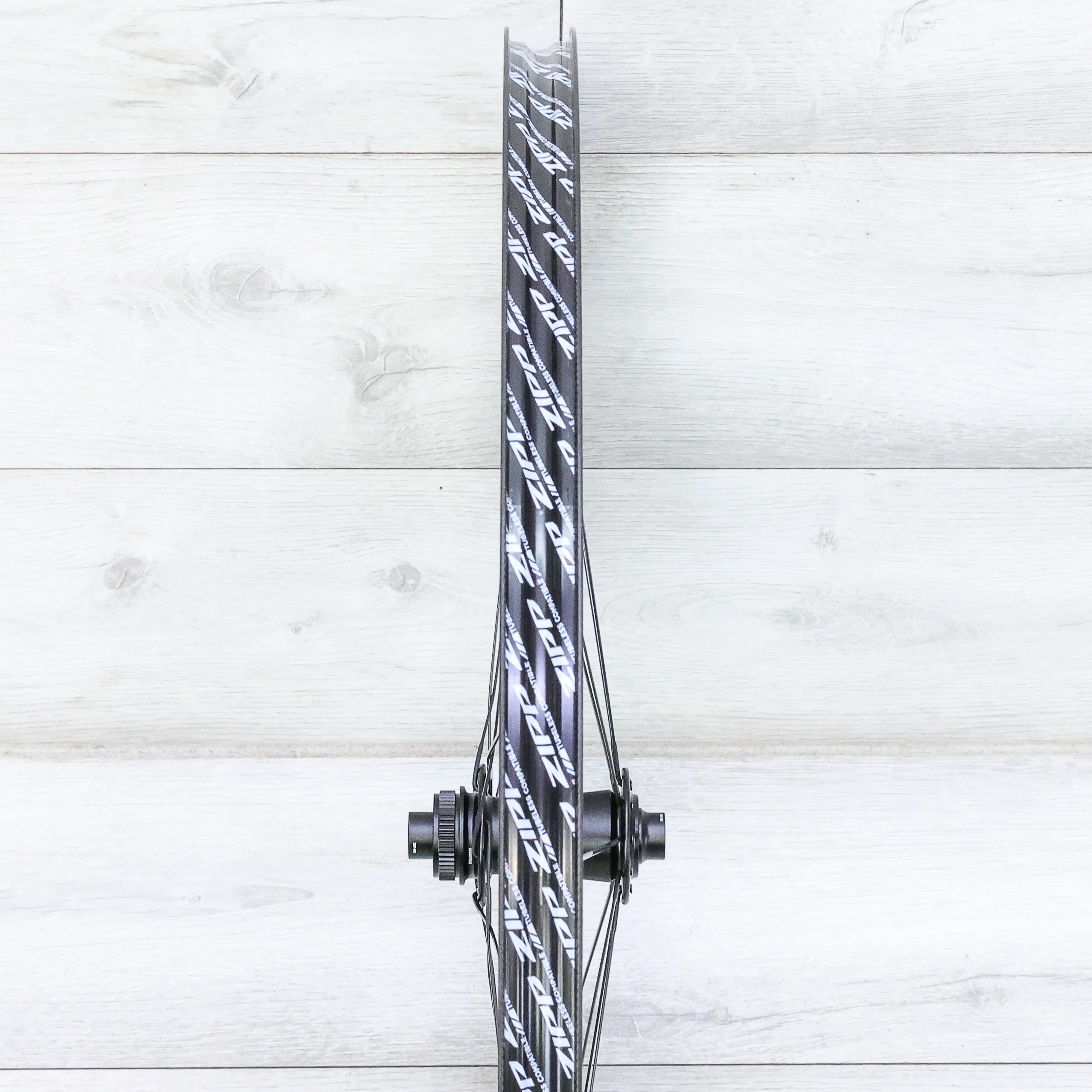 Zipp 808 Firecrest Carbon Disc Wheelset – 700c, Tubeless, Center Lock, SRAM XDR 12-Speed - Image 10