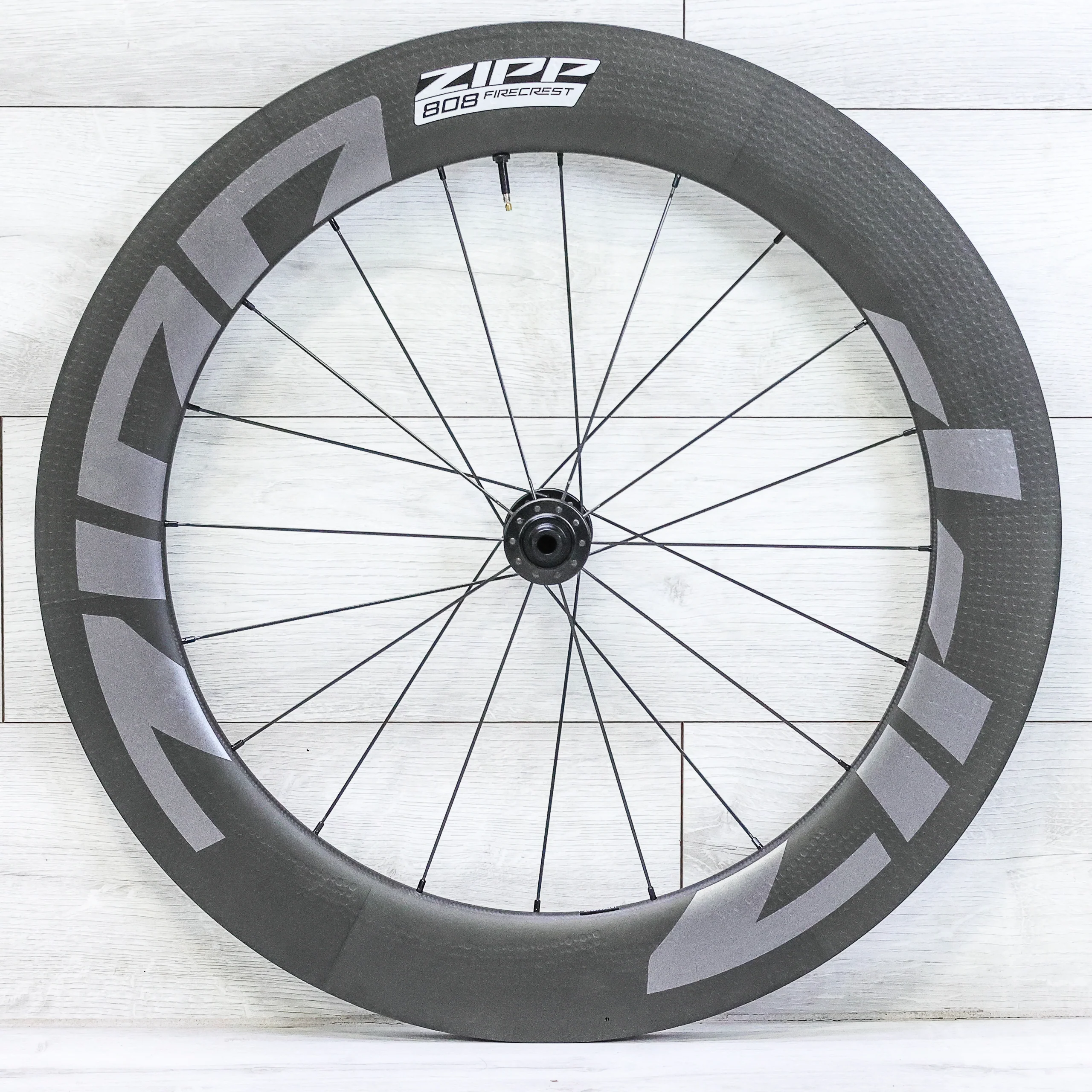 Zipp 808 Firecrest Carbon Disc Wheelset – 700c, Tubeless, Center Lock, SRAM XDR 12-Speed - Image 3