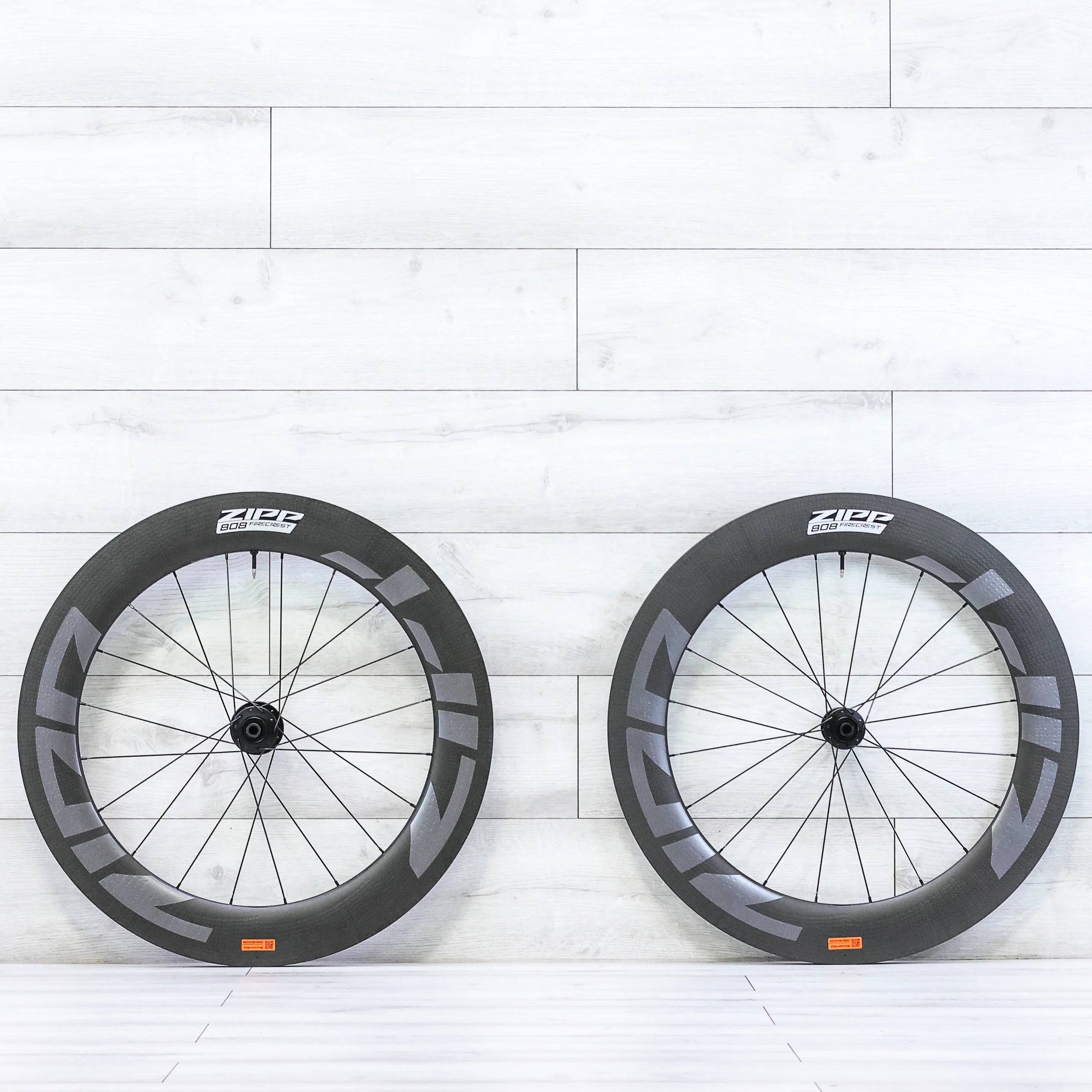 Zipp 808 Firecrest Carbon Disc Wheelset – 700c, Tubeless, Center Lock, SRAM XDR 12-Speed - Image 6